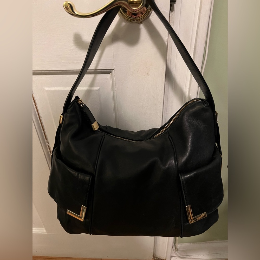 **Vintage** Beautiful Soft Leather Micheal Kors Purse with Gold metal Hardware.